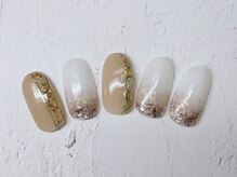 ネイルソファ 木津(nail sofa)/【井口担当】ベージュ＆ホワイト