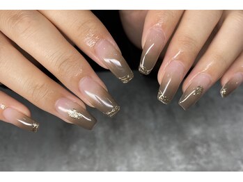 ビオール(Be All)/グラデーション　¥7400