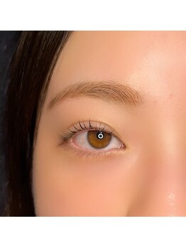 エイティスト(8ist)/ラッシュリフト[新宿/新宿駅]