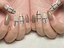 チェック柄ネイル