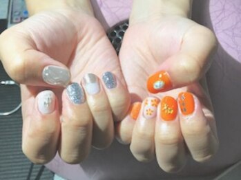 ミナネイル(mina-nail)/アシメントリーデザイン♪