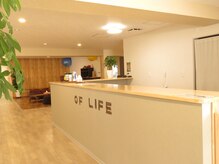 オブライフ(OF LIFE)/扉を開けると広々空間