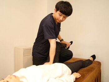 整骨院 整体院 ユールーム 周南支店(YOUROOM)の写真/【根本歪み矯正★】姿勢/猫背/巻き肩改善＆産後骨盤矯正・マタニティ整体も◎《姿勢矯正￥10000→￥5800》