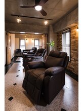 ドライヘッドスパ＆ヘッドマッサージ専門店　仙豆のちから　本山店/サロン風景