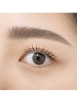 ココサロン(COCO salon)の写真/まつ毛パーマとセットでお得に流行りの美眉に♪顔の印象を変える！自眉を生かしたデザインでナチュラル眉♪