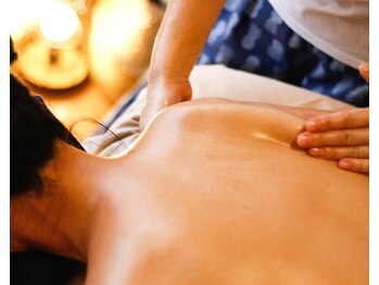 アロハナ(Al'ohana)/オールハンドマッサージ