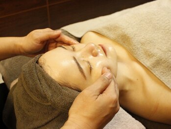 ナチュラックスビューティー 恵比寿店(NaturaxBeauty)/ララピールで速攻ツヤ肌へ！