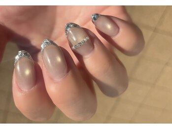 ネイルアンドアイラッシュスタジオ シュシュ(chouchou)/マグネットガラスフレンチ