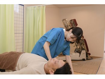 リーフ整骨院 武蔵新城店/【３】姿勢施術・筋肉施術
