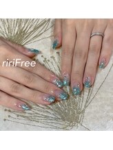 リリフリー(riri Free)/ラメグラネイル
