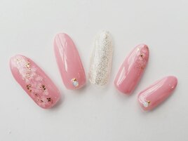 フラワーネイル￥6480