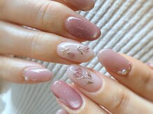 シーン(SHEEN)/チューリップネイル