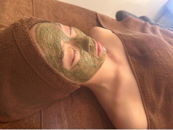 インディビューティー 六本木店(inde beauty)の写真/＼SNSでも話題沸騰！／毛穴・ニキビ・くすみ徹底ケア【REVI次世代ハーブピーリング】是非ご体感ください！