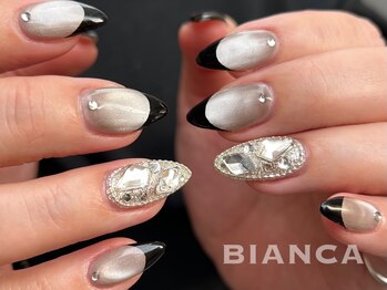 ビアンカ 赤羽店(Bianca)の写真/色変更OK!理想のネイルが見つかる☆【サンプル豊富な定額コース¥7500~】トレンドをMIXしたデザインが人気★