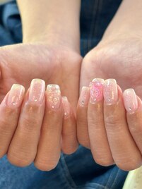 ガーリーネイル