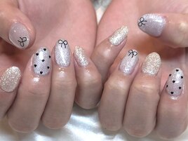 ホワイトラメ×リボン＆ハート