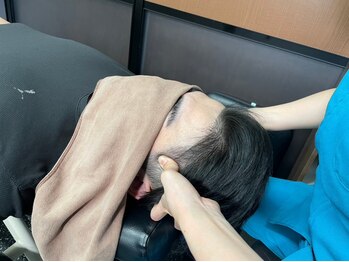 ボディ アンド フェイス サロン 真(Body and Face salon sym)の写真/【左右差のない憧れの美骨小顔】頭蓋骨23個のうち、歪みの原因となる【13ヶ所】にアプローチ！