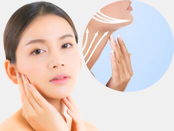 ララモ(LALAMO)の写真/【セルフエステ】プロ仕様の最新マシーンで、8種類のフェイシャルケアが可能に☆憧れの美肌&小顔へ導く♪