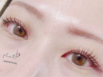 フラット(flat)の写真/まつげパーマ/マツエクでお悩み解決◎魅力的なバインドロック！パリジェンヌ/フラットラッシュ/LED/東川口