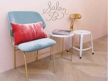 サロンビー(Salon B)の写真