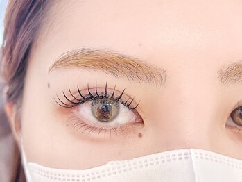 ジューシーアイ 志木店(Juicy Eye)の写真/まつぱ＆エクステでワンランク上のまつげに♪お目元の印象もUP◎【持続力の高いLEDエクステ導入！】