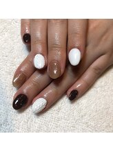 ジェイノヴァール(Jnovart)/