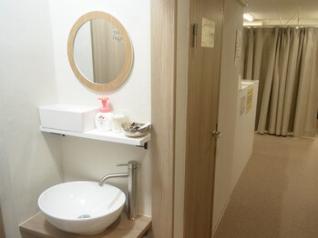 リベルタ鍼灸整骨院 新宿院(Liberta鍼灸整骨院)/綺麗で清潔感のある院内♪