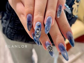 ニュアンスメタルパーツネイル