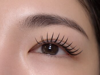 エメローズ 梅田店(AIMEROSE)の写真/【キープ力重視派必見】業界初★LEDコーティングでモチが段違い！エクステ＆カール感が長持ち◎