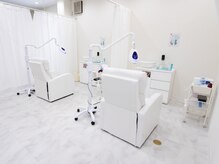 ホワイトニングカフェ 柏店/施術スペース(右)