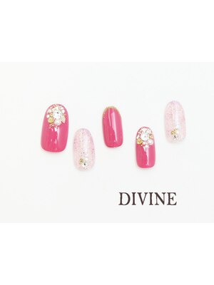 DIVINE　NAIL　　【ディバイン　ネイル】