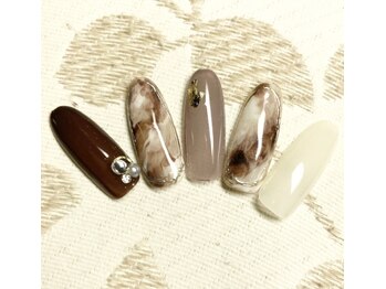 ラヴィネイル 四条烏丸店 メリー(La Vie Nail merry)/2023年2月限定クーポン