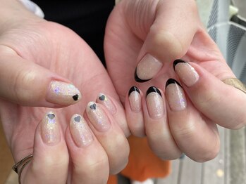 ネイルアルケー(Nail ARCHE)/ハート×フレンチネイル