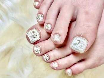 モモ 京橋(momo)/