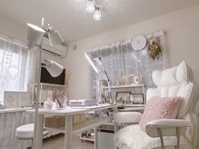 エクラベル(E'clat belle)の雰囲気（白を基調として清潔感のあるサロンです☆）