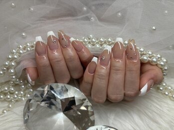 アンジュ(Ange)/【Miyu】白フレンチ×キラキラ