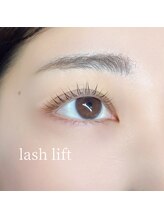 エクリュ 元住吉(ecru.)/ラッシュリフト