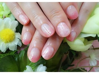 プルミエ ネイル(Premier Nail)/ラメグラ＋天然石風アート