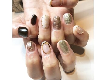 アイラッシュアンドネイル専門店 クラル(CURAR)/ニュアンスネイル