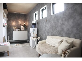 美容整骨サロン リペア(Repair)/落ち着いた雰囲気の店内で