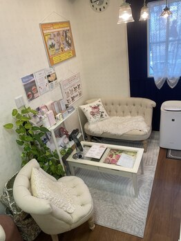 ハク 阪急茨木(HAKU)/サロン雰囲気