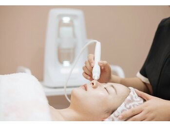 レティシア(Leticia)の写真/毛穴/角栓/角質/くすみ/ごわつき/ごっそり毛穴洗浄で長年のお悩みを一掃しつるんと持ち肌へ☆