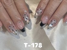 はあとねいる 横浜天王町店の雰囲気（300種類のデザイン！カラー変更可♪）