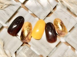 秋イエローネイル