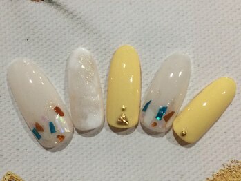 ネイルサロン リリオ(Nail Salon Ririo)/シェル夏ネイル