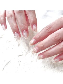 夏に人気＊クリアネイル