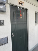 ロムタイ/当店入り口