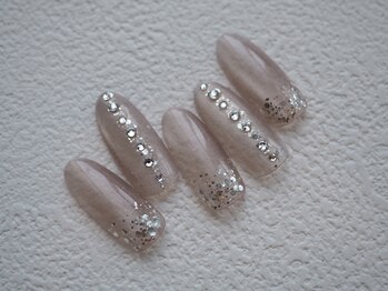 ルームイチマルニ バイ マルメネイル(room102 by malmonail)/定額¥12980 担当:廣瀬