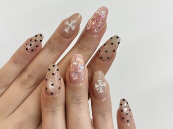 ミュート 三軒茶屋店(mute.)の写真/【200種類以上のパーツ品揃え♪】周りと差がつく!自分らしさが出る!ネイルを高技術のスタッフがご提案◎