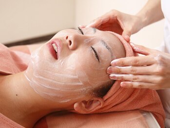 エスコス 高槻店/徹底したクレンジング